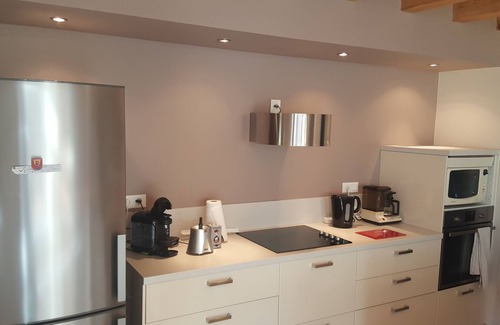 Loubeyrat Casa | Grange 1851 bellamente restaurado en 2016. Las 4 estrellas. Chatel Cerrar
