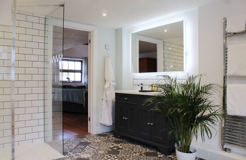 Hickling Cama Y Desayuno | Suite-Baño en la habitacion-Vista al campo-Family Bathroom