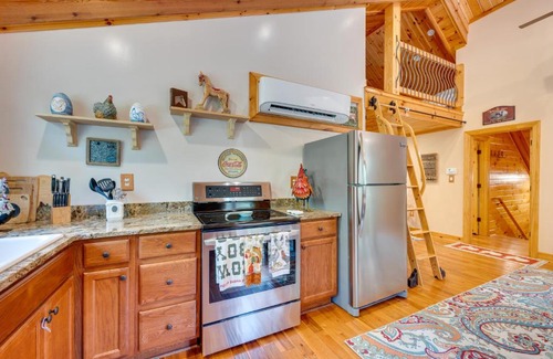 Huber Apartamento | Barn-Style Georgia Vacation Rental - Pet Friendly!