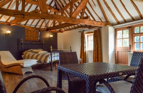 Wooburn Moor Casa | Barn Suite