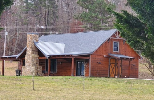 Hemp Casa | Barn Suite@The Meadows Ranch