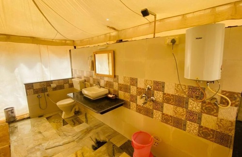 Khuri Hotel | Barna Desert Camp