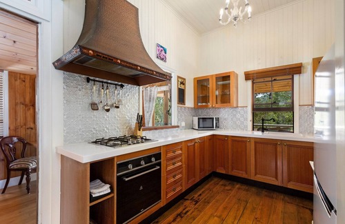 Mount Barney Cama Y Desayuno | Barney Creek Vineyard Cottages