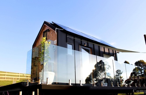 Forthside Cabaña | Compass Hut - alojamiento Tiny House 100% fuera de la red
