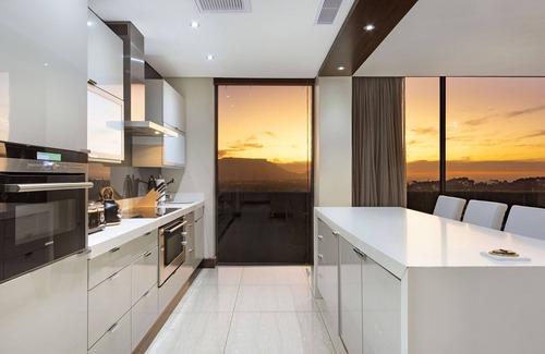 Trawal Casa | Baronetcy Kings Villa
