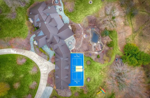 Sheboygan Casa | Baronwood Oasis-Indoor Pool/Spa-Arcades-16beds-LUX