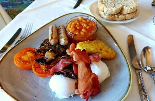 Newington Casa | Barony House 5 Star Boutique Guest House BK Direct