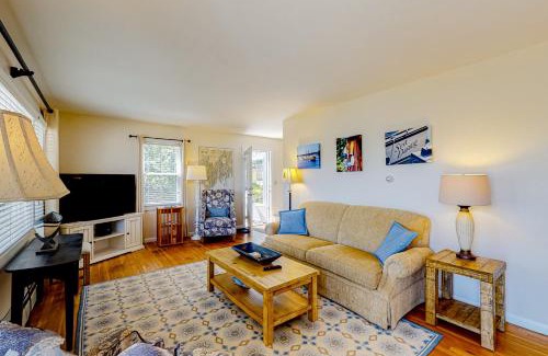 Boothbay Harbor Casa | Barrett's Watch Main House