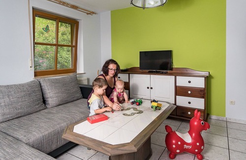 Altenkunstadt Apartamento | Barrier-free vacation apartment (70sqm) with garden area