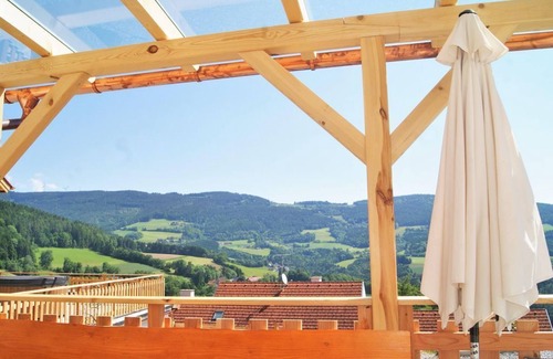 Poellauberg Chalet De Esquí | Barrierefreie Ferienwohnung, 2 Schlafzimmer - Feriendorf Pöllauberg