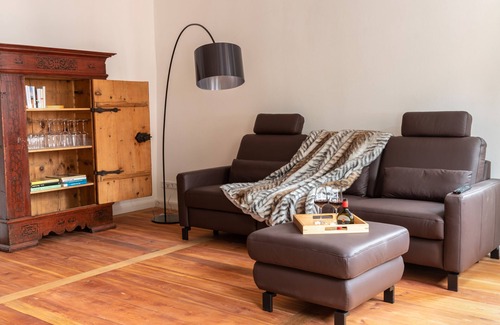 Volkach Apartamento | Barrierefreie Suite im Historischen Büttnershaus