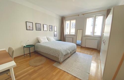 Ville Haute Apartamento | Bars & Culture At Your Doorsteps