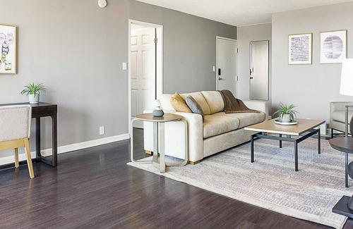Fort Wayne Apartamento | Barsala l 1BD, Professionally managed and cleaned with stylish kitchen