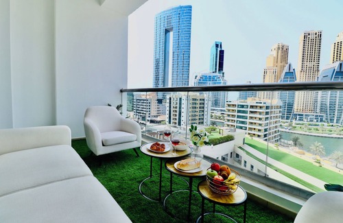 Dubai Marina Apartamento | Barsana - Sapphire 3BR Suite - Marina & Sea Views