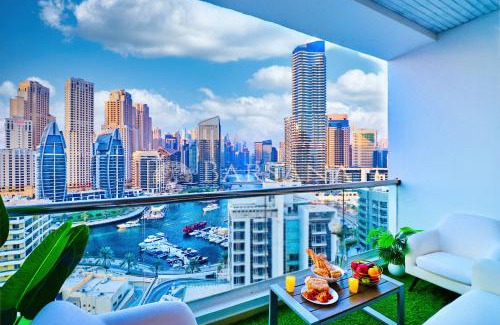 Dubai Marina Apartamento | Barsana - Seaside Luxury 2BDR - Panoramic Marina & Sea Views