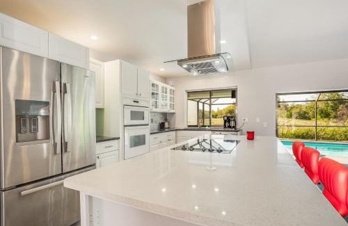 Caloosahatchee Casa | Barsl Retreat