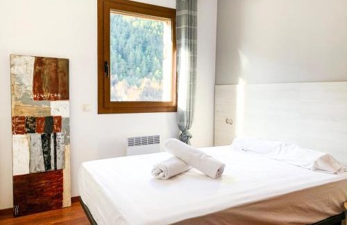 Arinsal Apartamento | Barthe Holidays I Apartamento Moderno en Arinsal 5PAX I Ideal grupo o familia, Parking, Pet friendly I Estanyo
