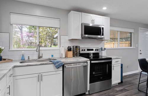 Reynoldsburg Casa | Bartlett Beacon - 3BR 2BA Ranch in Quiet Setting