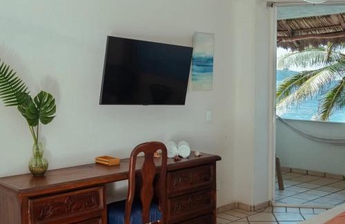 Manzanillo Hotel | Baru Beach Club & Hotel