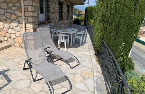 Mandelieu-La-Napoule Apartamento | Bas de Villa avec vue dégagée