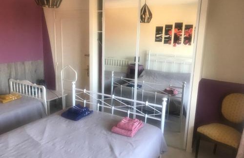 Mandelieu-La-Napoule Apartamento | Bas de Villa avec vue dégagée