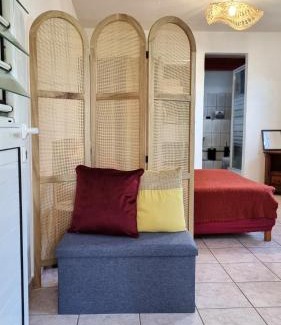 Tartane Apartamento | Bas de villa Madiflora, Calme & verdure