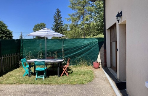 Giron Apartamento | Bas-Jura apartment in Giron