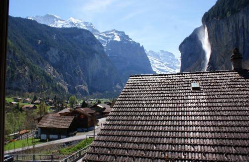 Lauterbrunnen Casa | BASE Cafe