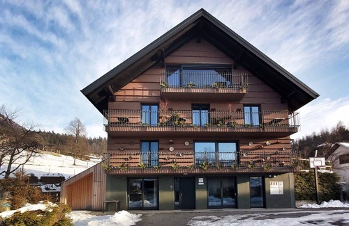 Krize Casa | Base Camp: Cozy retreat in a mountain village