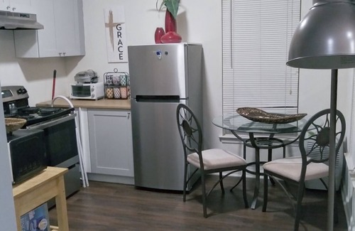 Woodbridge Casa | Basement Apartment with all you need to feel at home.