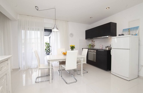 Sibenik Hotel | Basic Mansion