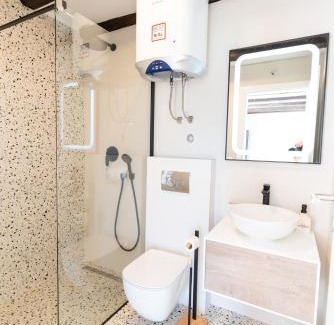 Vir Apartamento | Basic Old House