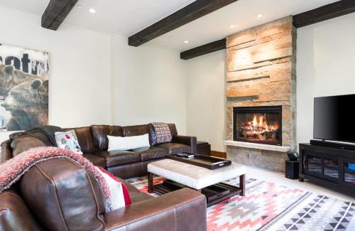 Innsbruck Meadows Casa | Basingdale Hollow - For 10
