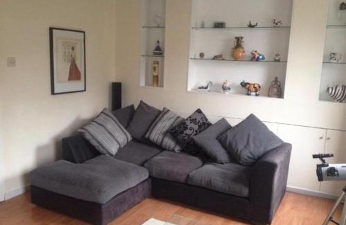 Basingstoke Casa | Basingstoke Townhouse