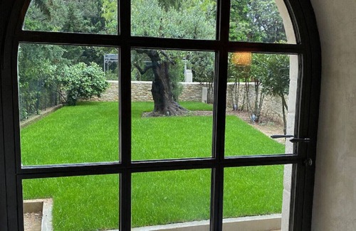 Maussane-les-Alpilles Casa | Vrbo Property