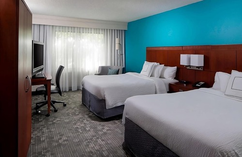 Boca Raton Hotel | Bask In The Sun, A Few Minutes to Boca Raton Beach! Pool, Parking, Pet-Friendly!