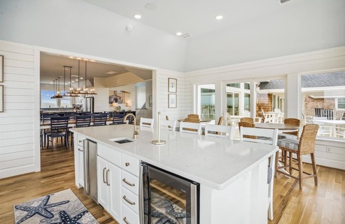 Pine Island Casa | Basnight -- Beautiful New Construction Oceanfront Home with Elevator, Theater, Gameroom and Ocean Views!