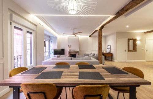 Centro histórico de Bilbao Apartamento | Basque museum