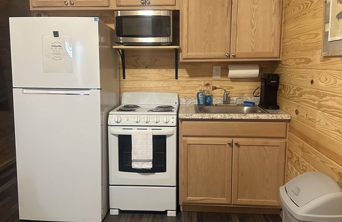 Stevenson Cabina | Bassmasters - Cozy 1-bedroom cabin with WiFi, AC in fabulous Stevenson