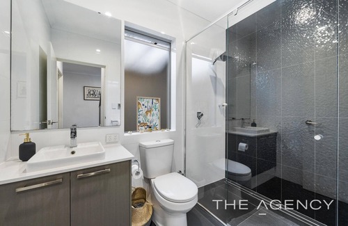 Bassendean Casa | Basso Retreat 4bdrm 3ba w/Pool