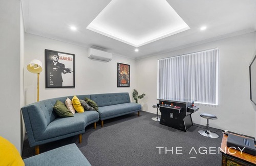Bassendean Casa | Basso Retreat 4bdrm 3ba w/Pool