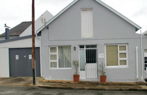 Bredasdorp Apartamento | Basson Town Cottage