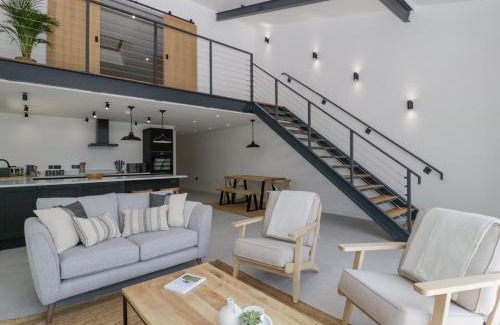Wincanton Casa | Basswood Barn