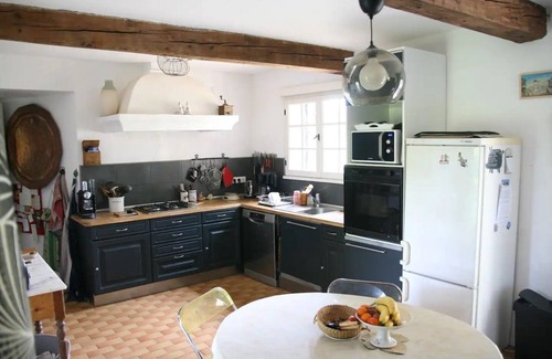 Sainte-Anne du Castellet Casa | Bastide with swimming pool & vineyards