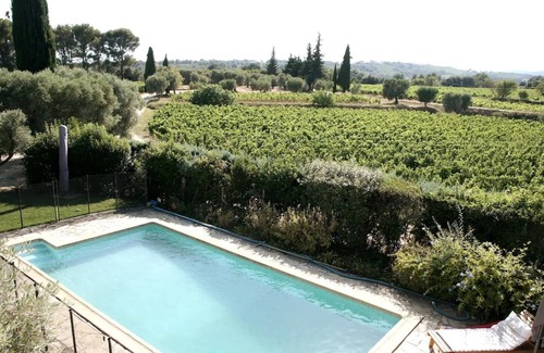 Sainte-Anne du Castellet Casa | Bastide with swimming pool & vineyards