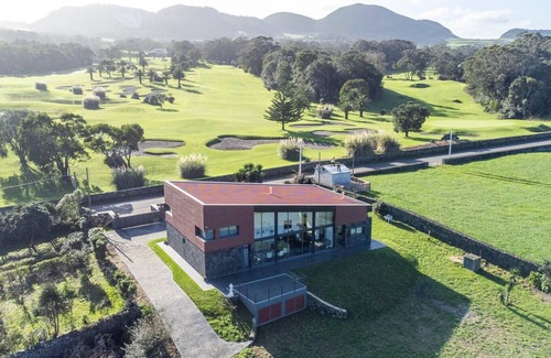 Pico da Pedra Villa | Batalha Golf Villa