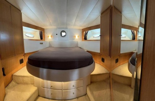 Cap d'Agde Alquiler De Eote | bateau moteur tout confort