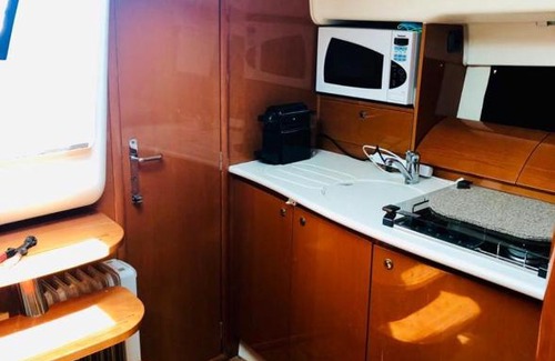 Naturist Village Alquiler De Eote | Bateau Prestige Village Naturiste