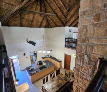 Bela-Bela Casa | Bateleur Lodge, Mabalingwe