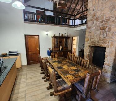 Bela-Bela Casa | Bateleur Lodge, Mabalingwe